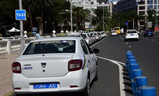 Jimena Delgado solicita a Darias que solvente el problema de la falta de taxis en horario nocturno en la capital grancanaria