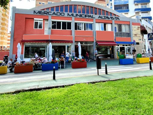 Jimena Delgado: “El gobierno progresista de Carolina Darias da la espalda al Mercado de Altavista y devuelve 450.000 euros para su mejora”