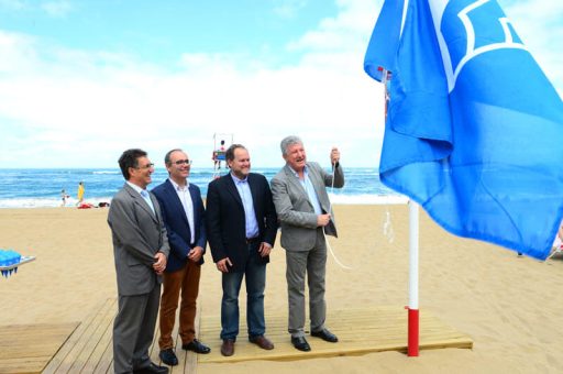 El PP pide a Carolina Darias que cese a Pedro Quevedo en sus funciones de Playas y a designar a alguien que sea capaz de recuperar la Bandera Azul en la Playa de Las Canteras