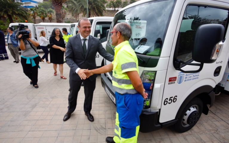 El PP revela que el Ayuntamiento paga por sentencia 126.000 euros de carburante suministrado a los vehículos de Limpieza en 2021