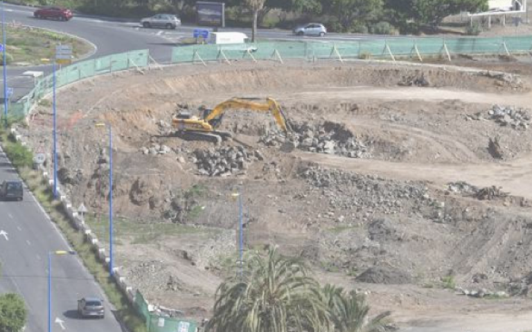 El PP denuncia que Darias rediseña la estación de Hoya de la Plata y le adjudica por urgencia el contrato a una empresa investigada en el ‘caso Valka’