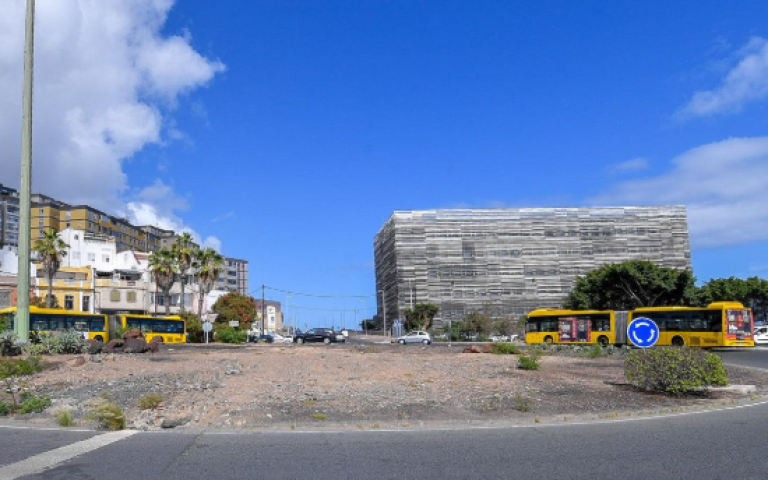 El PP acusa al gobierno de Darias de eternizar la MetroGuagua tras casi cuadruplicar el plazo de construcción de un pequeño tramo de apenas dos meses