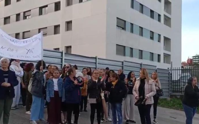 El PP denuncia que el primer edificio de la reposición de Las Rehoyas sigue sin ser entregado casi una década después del inicio del plan