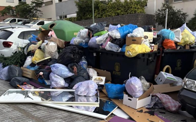 EL PP EXIGE A DARIAS QUE PIDA PERDÓN POR LOS DAÑOS CAUSADOS CON SU TASA DE BASURA